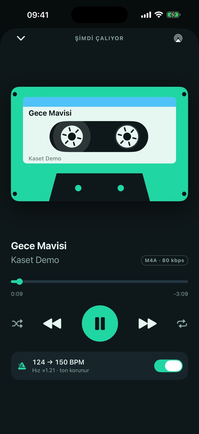 Kaset çalan şarkı ekranı: dönen kaset makaraları ve tempo eşitleme